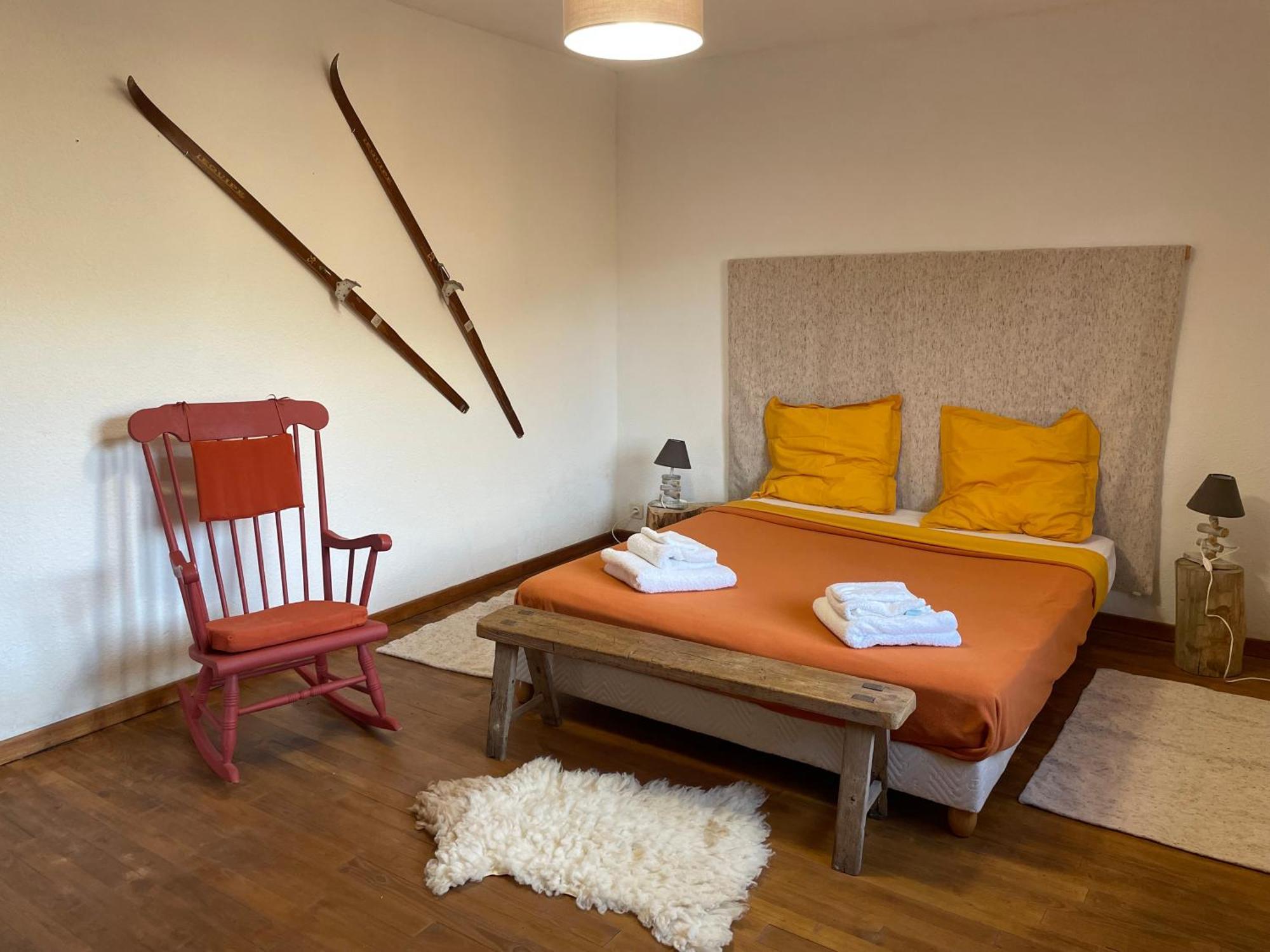 Gite Confort 15 Couchages, Vue Panoramique Montagne Hautes Alpes, Terrasses Embrun Exterior photo