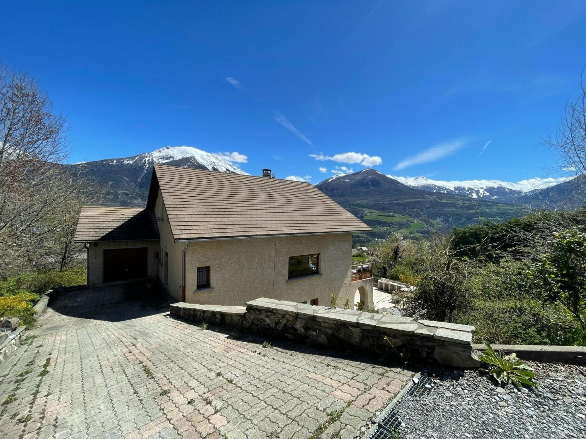 Gite Confort 15 Couchages, Vue Panoramique Montagne Hautes Alpes, Terrasses Embrun Exterior photo