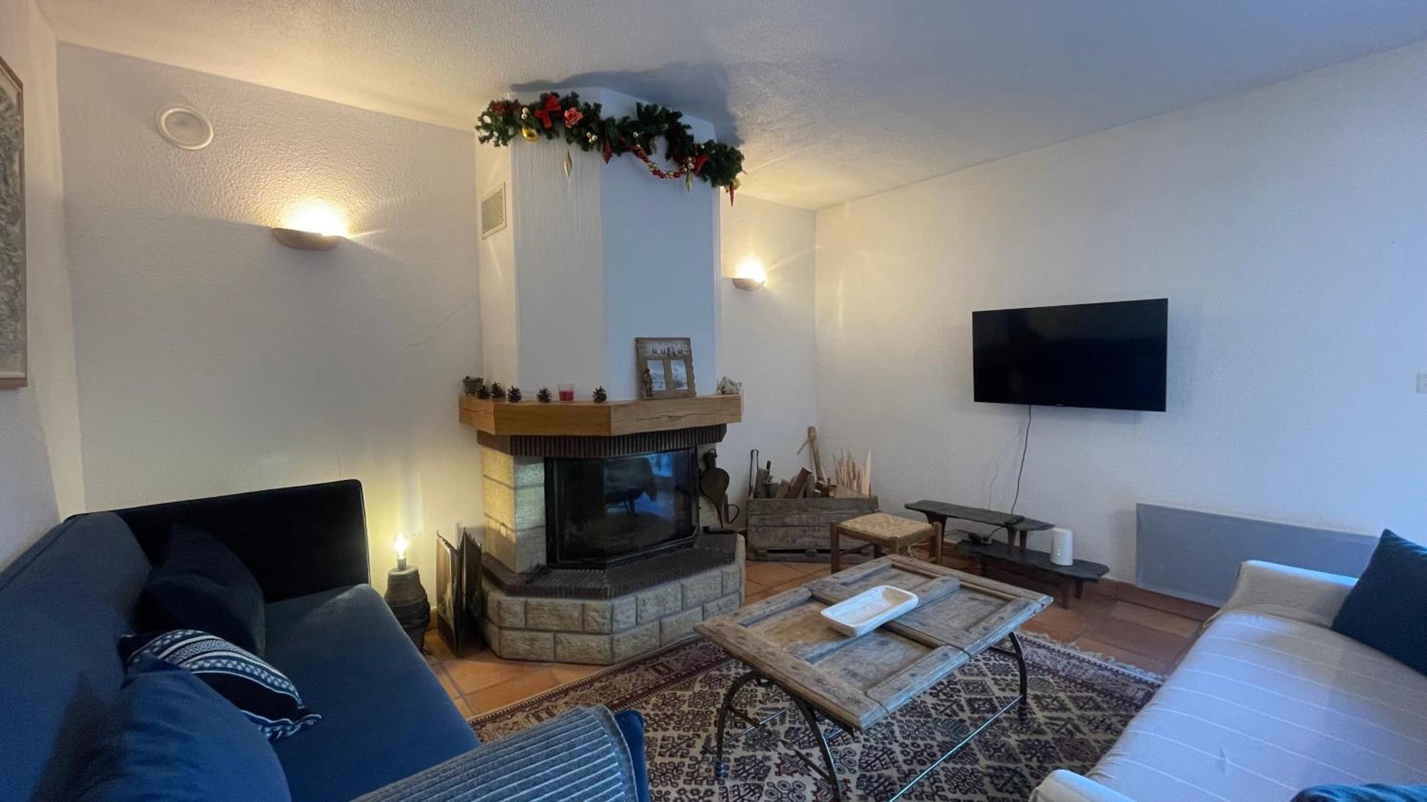 Gite Confort 15 Couchages, Vue Panoramique Montagne Hautes Alpes, Terrasses Embrun Exterior photo