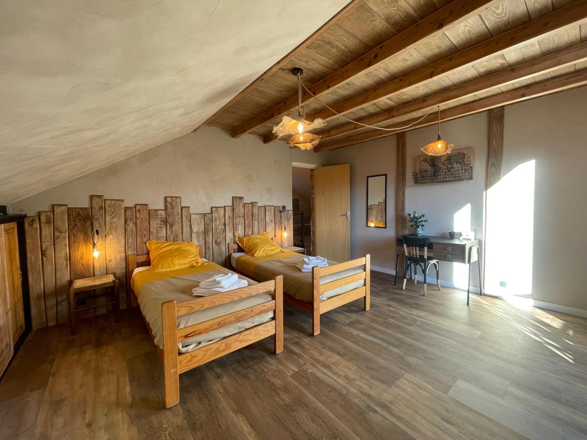 Gite Confort 15 Couchages, Vue Panoramique Montagne Hautes Alpes, Terrasses Embrun Exterior photo